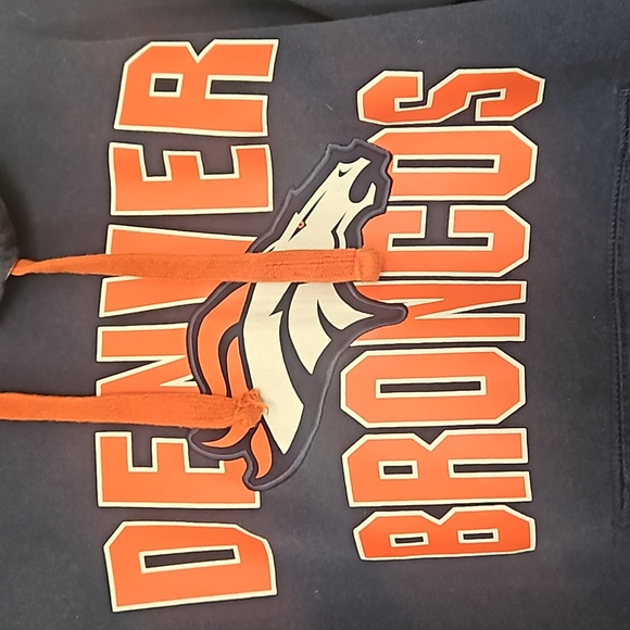 Oversized Comfy NFL Denver Broncos Hoodie - Picture 2 of 5